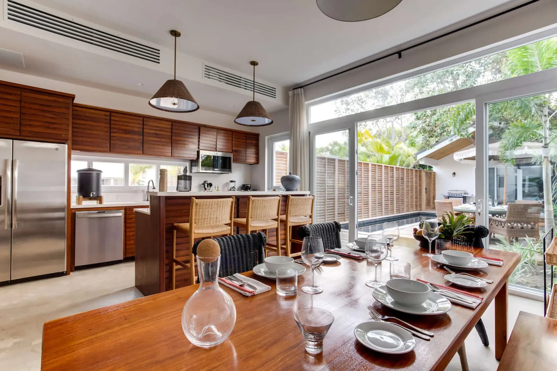Three Bedroom Beachfront Villa photo 3